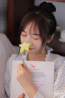 大胸年轻的搜子6